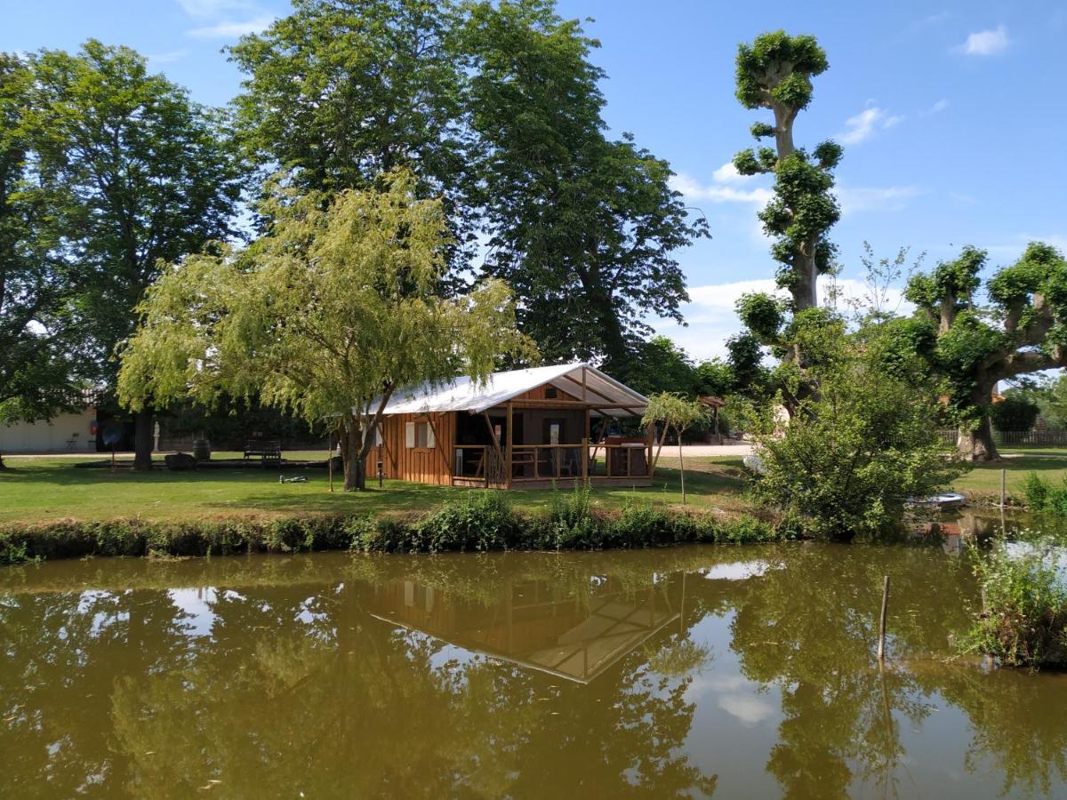 Domaine Ramonjavel, Glamping & Alpaca'S Bed & Breakfast Fongrave Eksteriør bilde