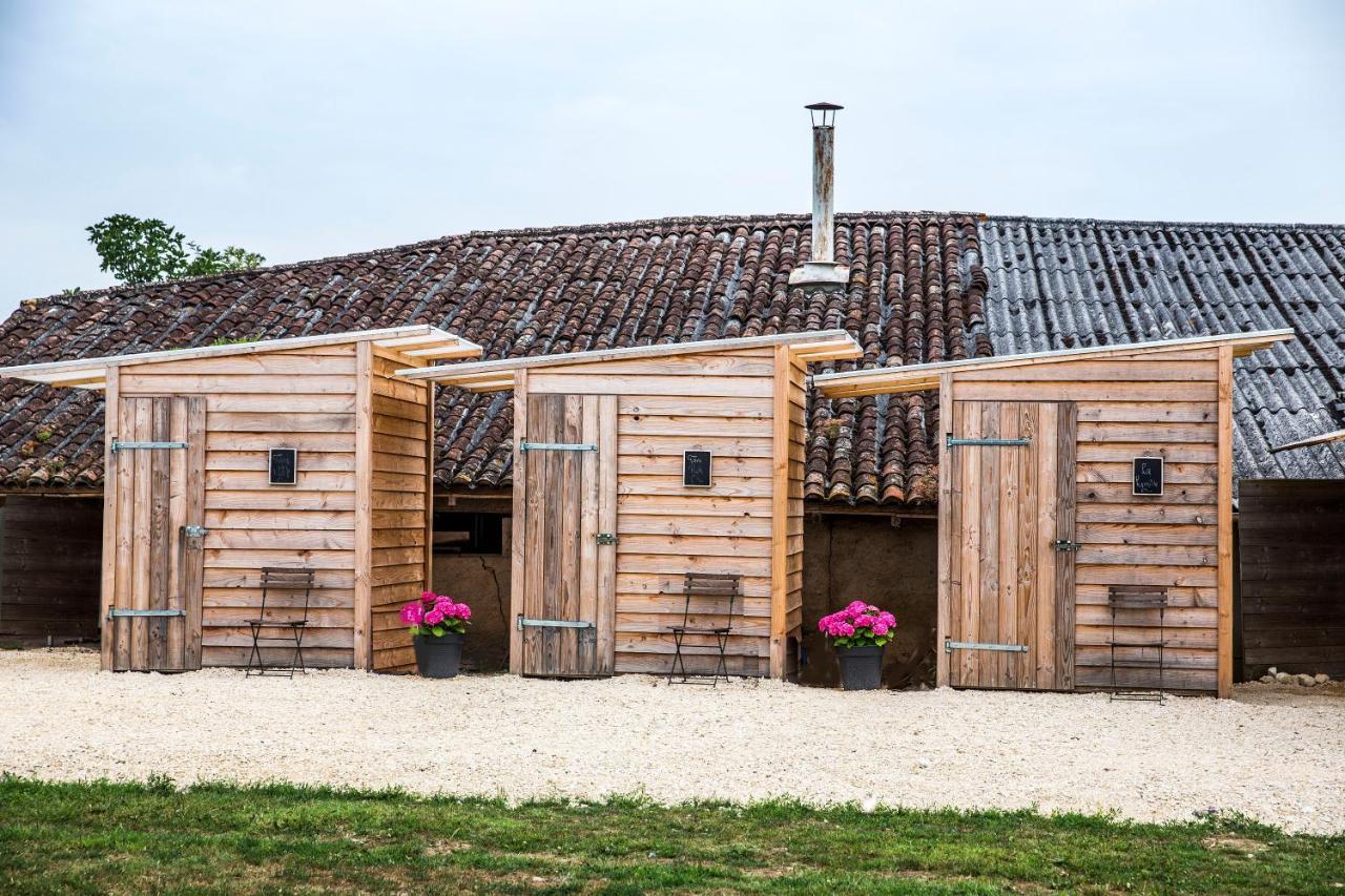 Domaine Ramonjavel, Glamping & Alpaca'S Bed & Breakfast Fongrave Eksteriør bilde